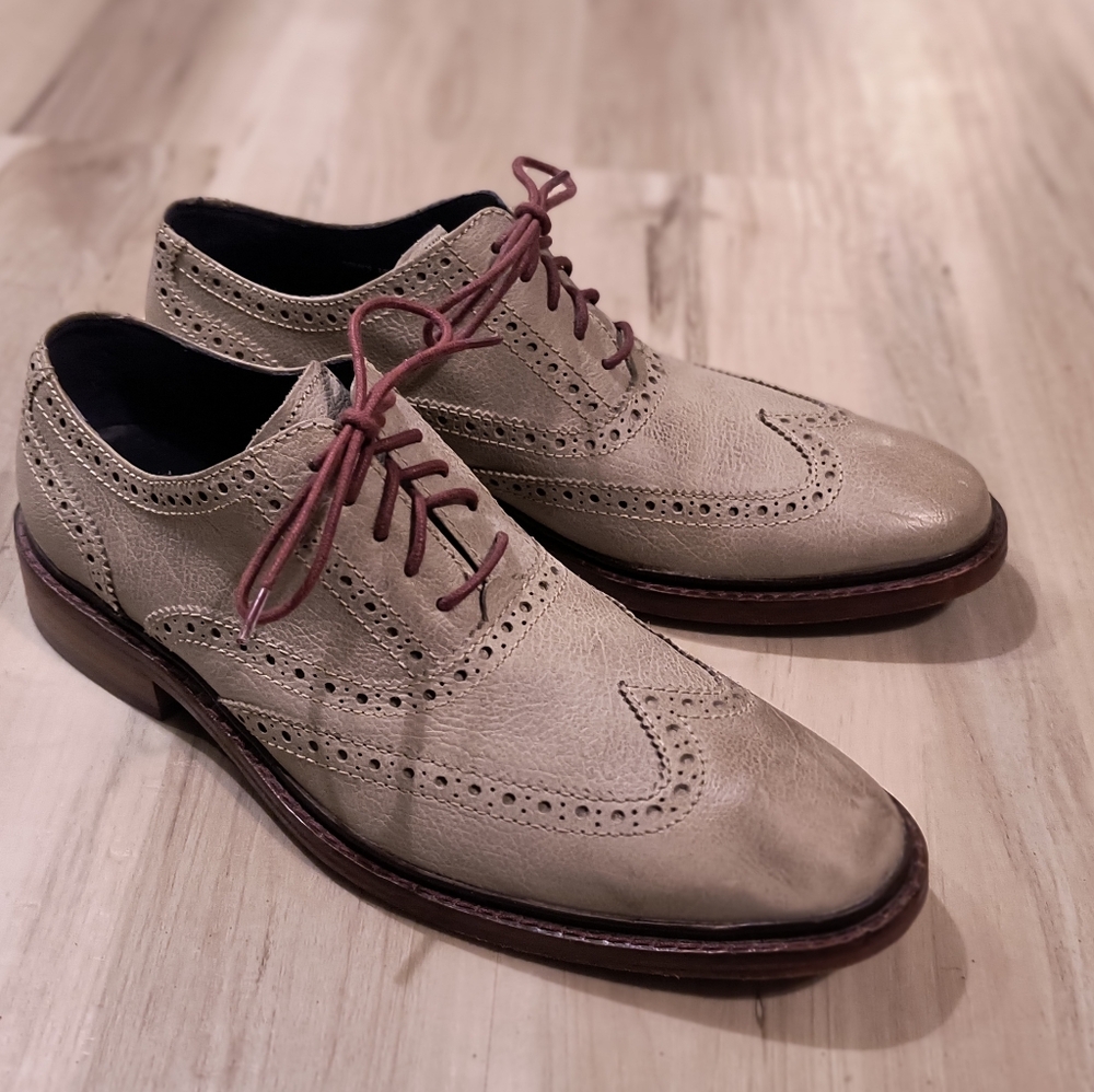 Men's Classic Tan Brogue Shoes